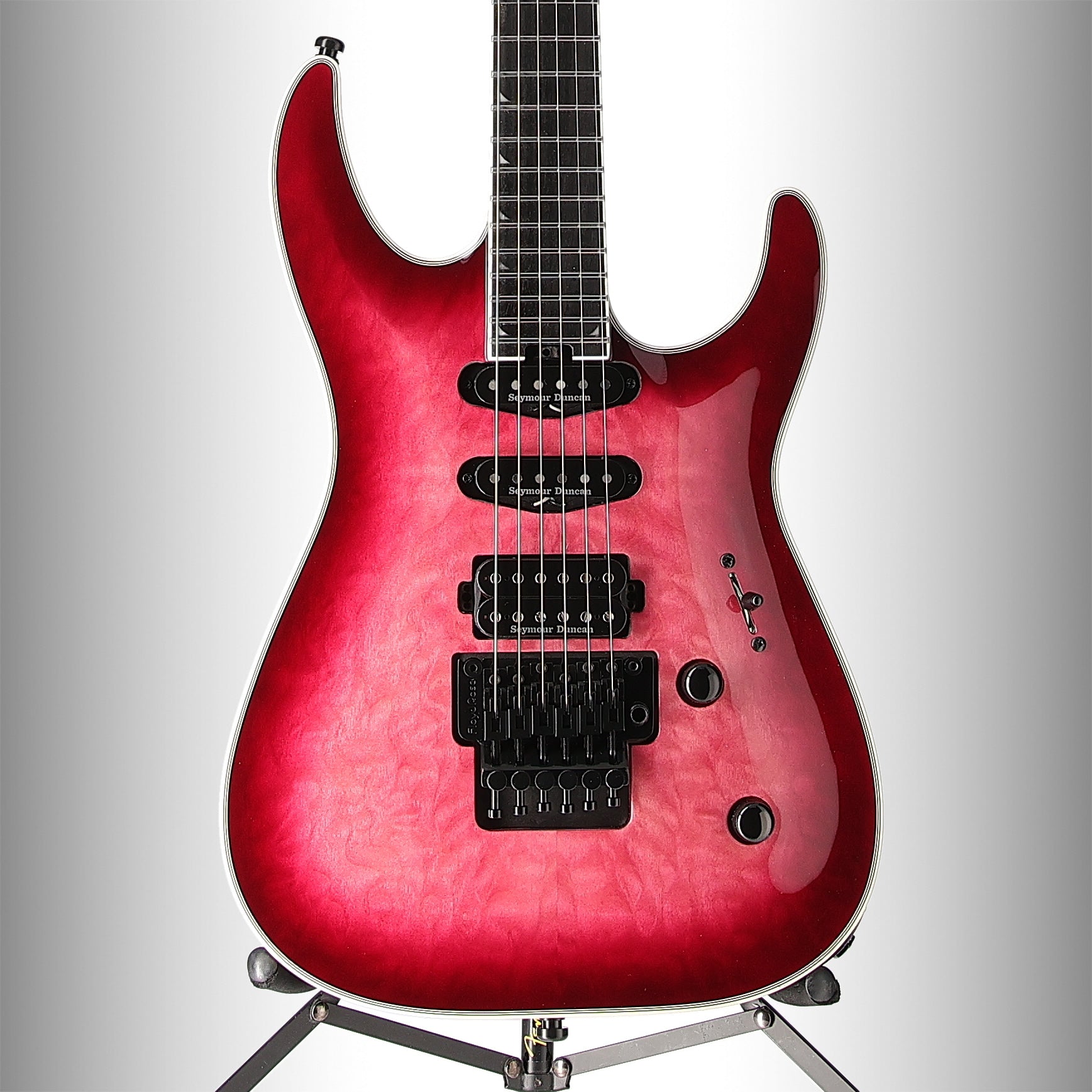 Jackson Pro Plus Series Soloist SLA3Q, Ebony Fingerboard, Fuschia Burst (EA1) (02885)