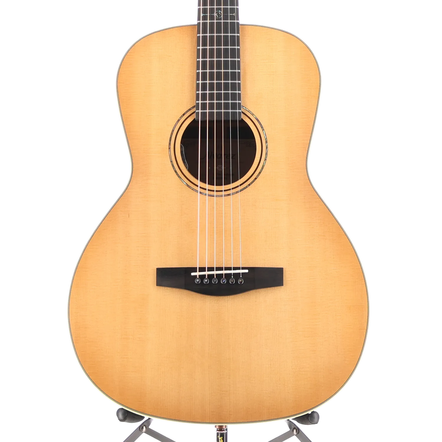 Laureate 000-12 Acoustic Electric - Daybreak (RC1) (09018)