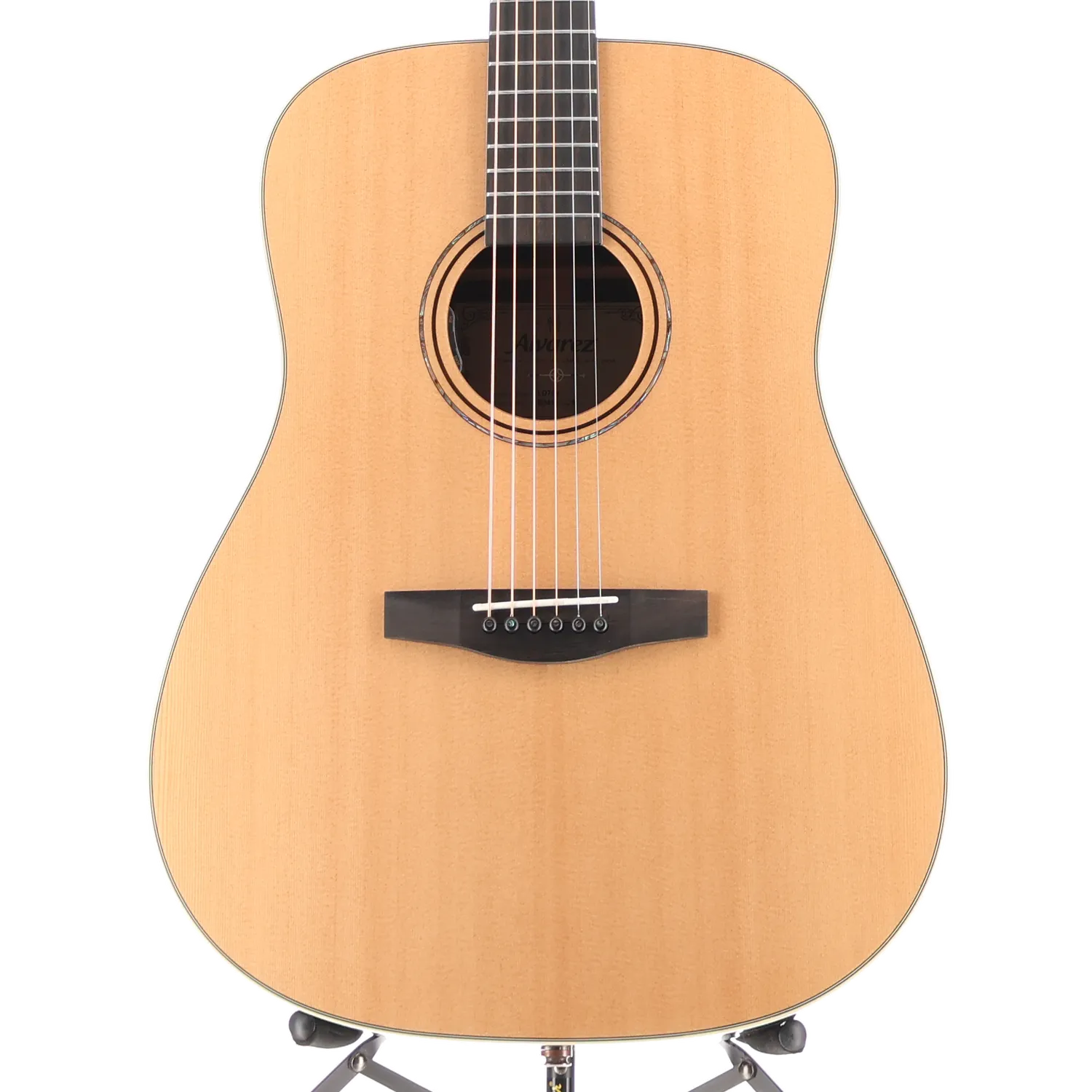 Laureate 70 Dreadnought A/E with AAAA Spruce Top, Rosewood Back and Sides, Mahogany Neck, and Ebony Fingerboard - Natural (RC2) (09017)