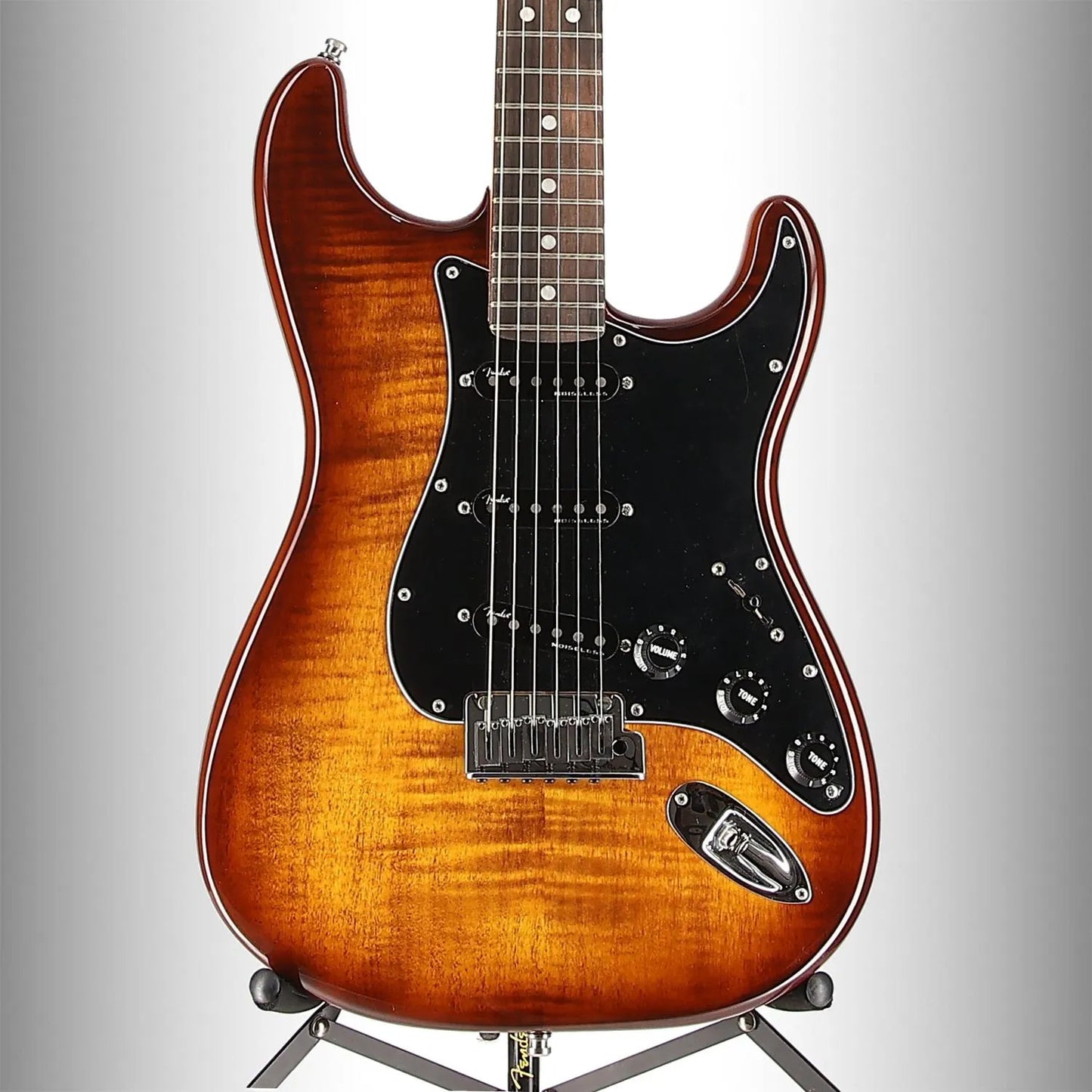 Limited Edition American Ultra Stratocaster, Ebony Fingerboard, Tiger Eye (GG2) (61981)