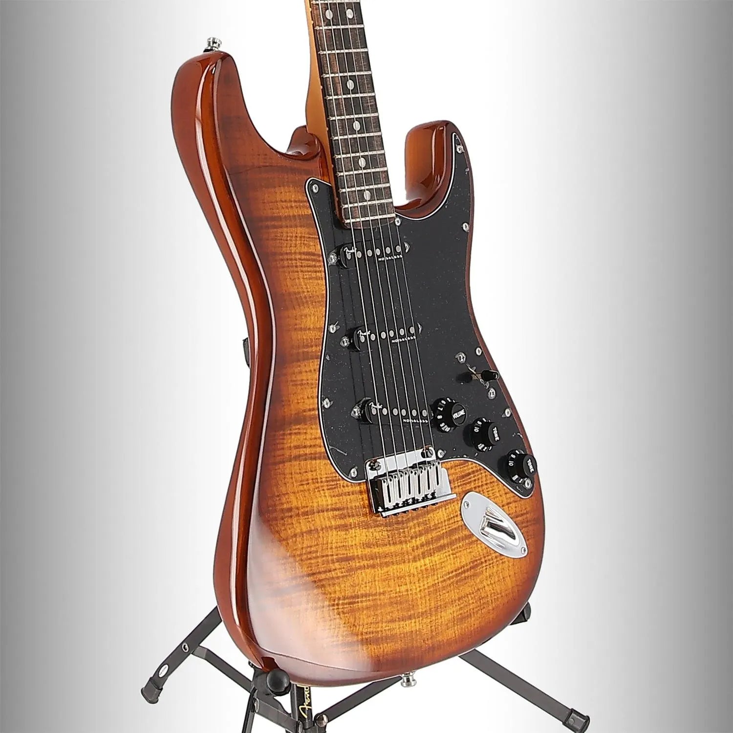 Limited Edition American Ultra Stratocaster, Ebony Fingerboard, Tiger Eye (OB6) (65624)