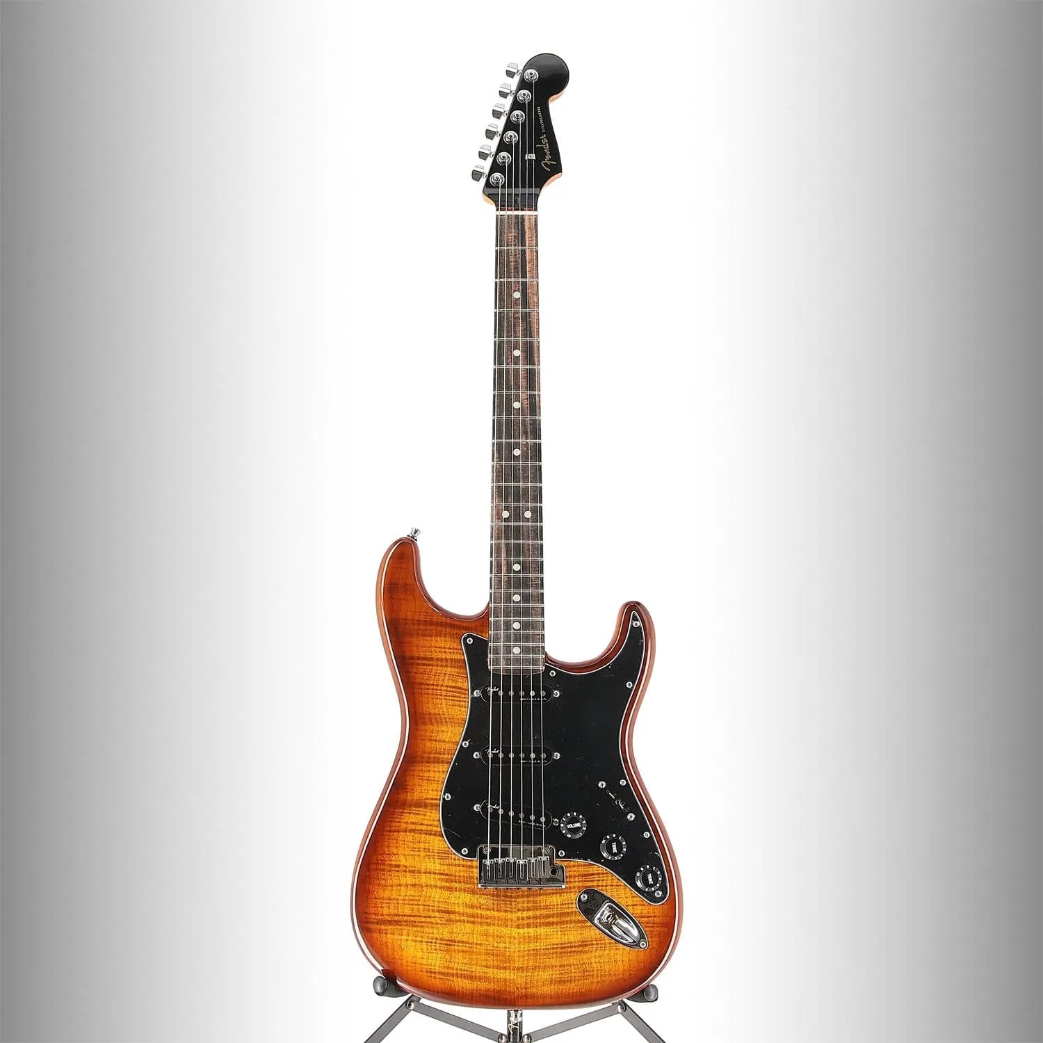 Limited Edition American Ultra Stratocaster, Ebony Fingerboard, Tiger Eye (OB6) (65624)