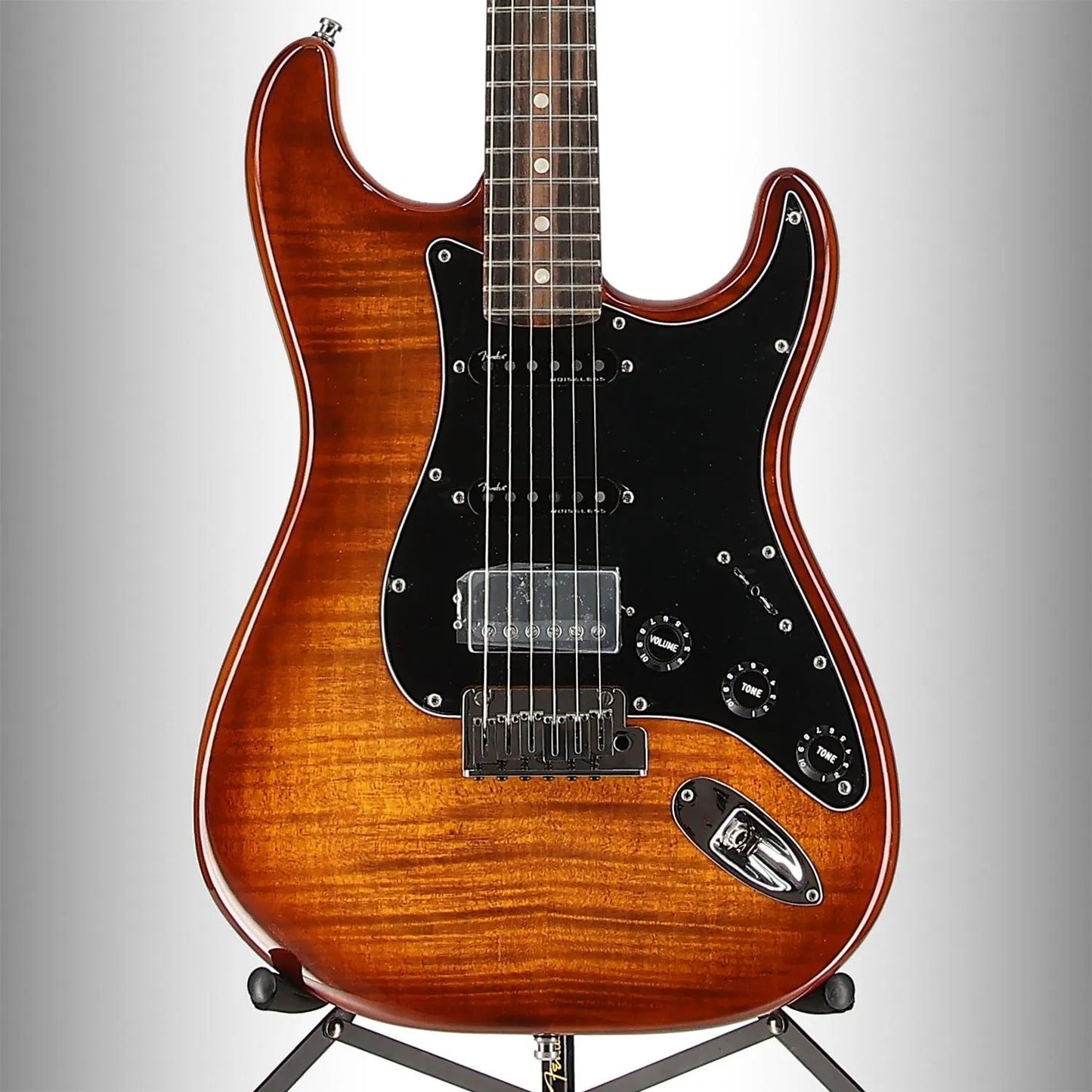 Limited Edition American Ultra Stratocaster, Ebony Fingerboard, Tiger's Eye (X12) (93231)