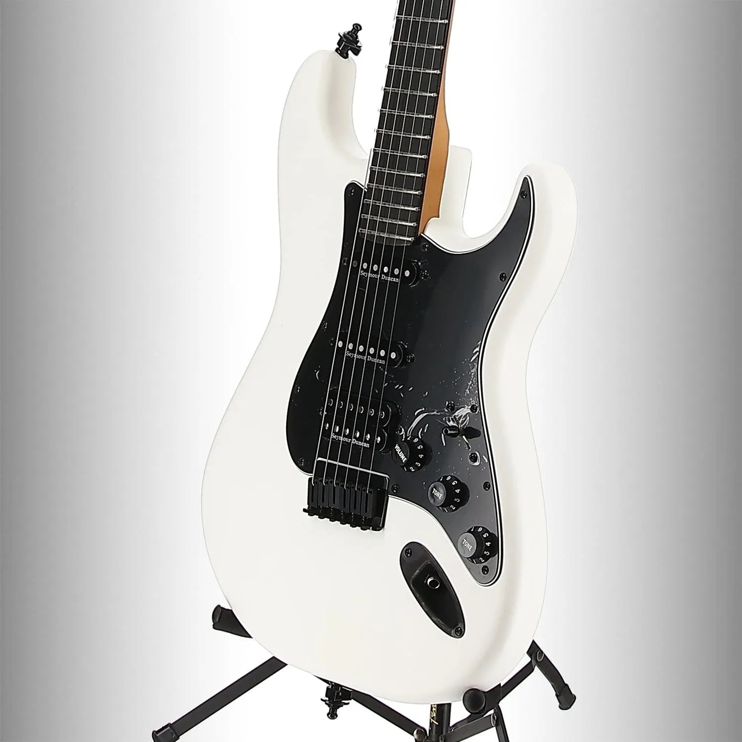 Limited Edition Player Advanced Stratocaster HSS HT, Ebony Fingerboard, Arctic White (V9) (06549)