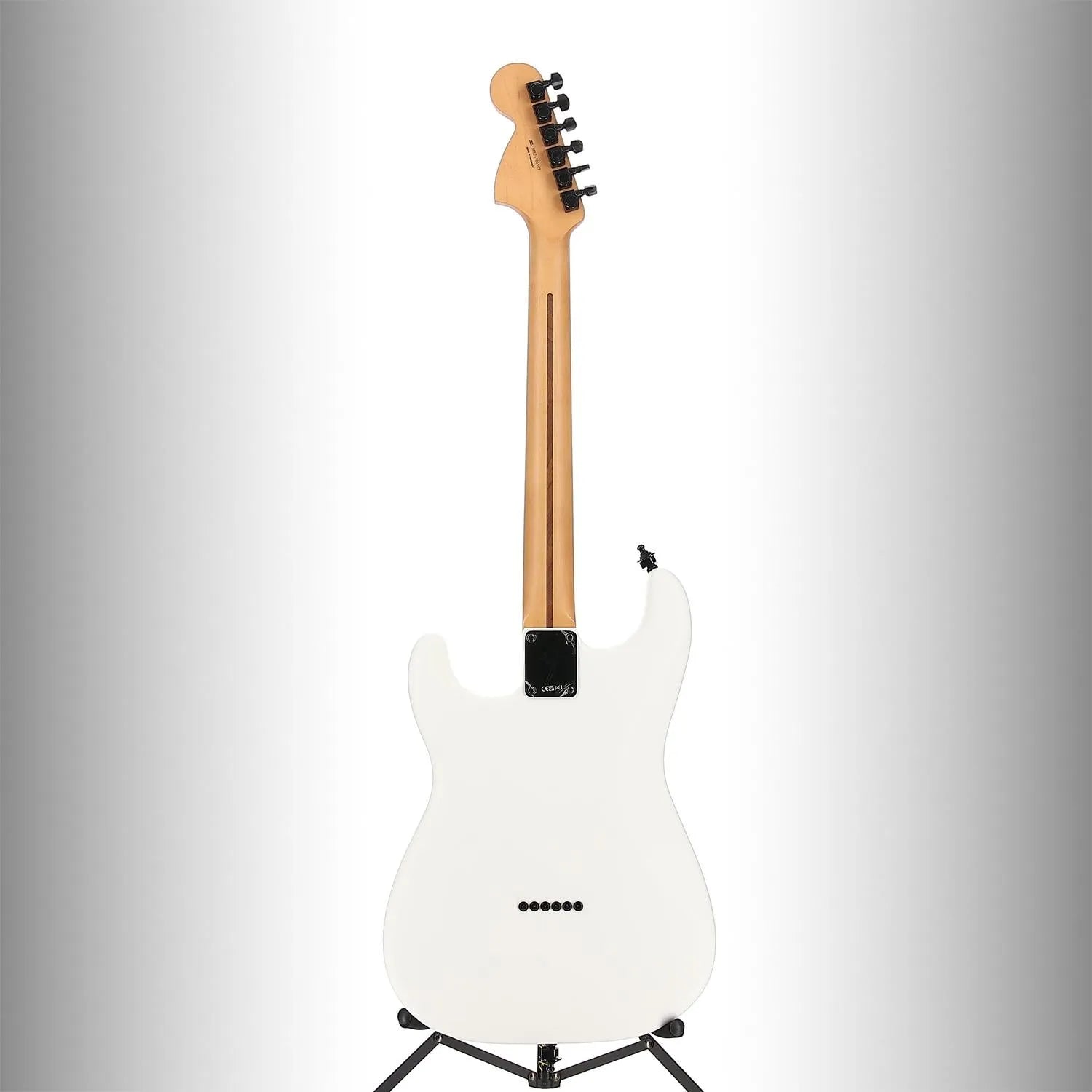 Limited Edition Player Advanced Stratocaster HSS HT, Ebony Fingerboard, Arctic White (V9) (06549)
