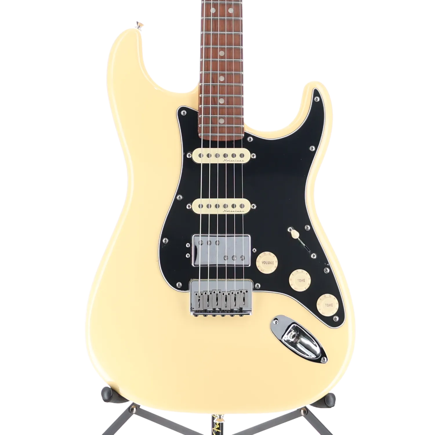 Limited Edition Player Plus Stratocaster HSS HT (E13) (40522)