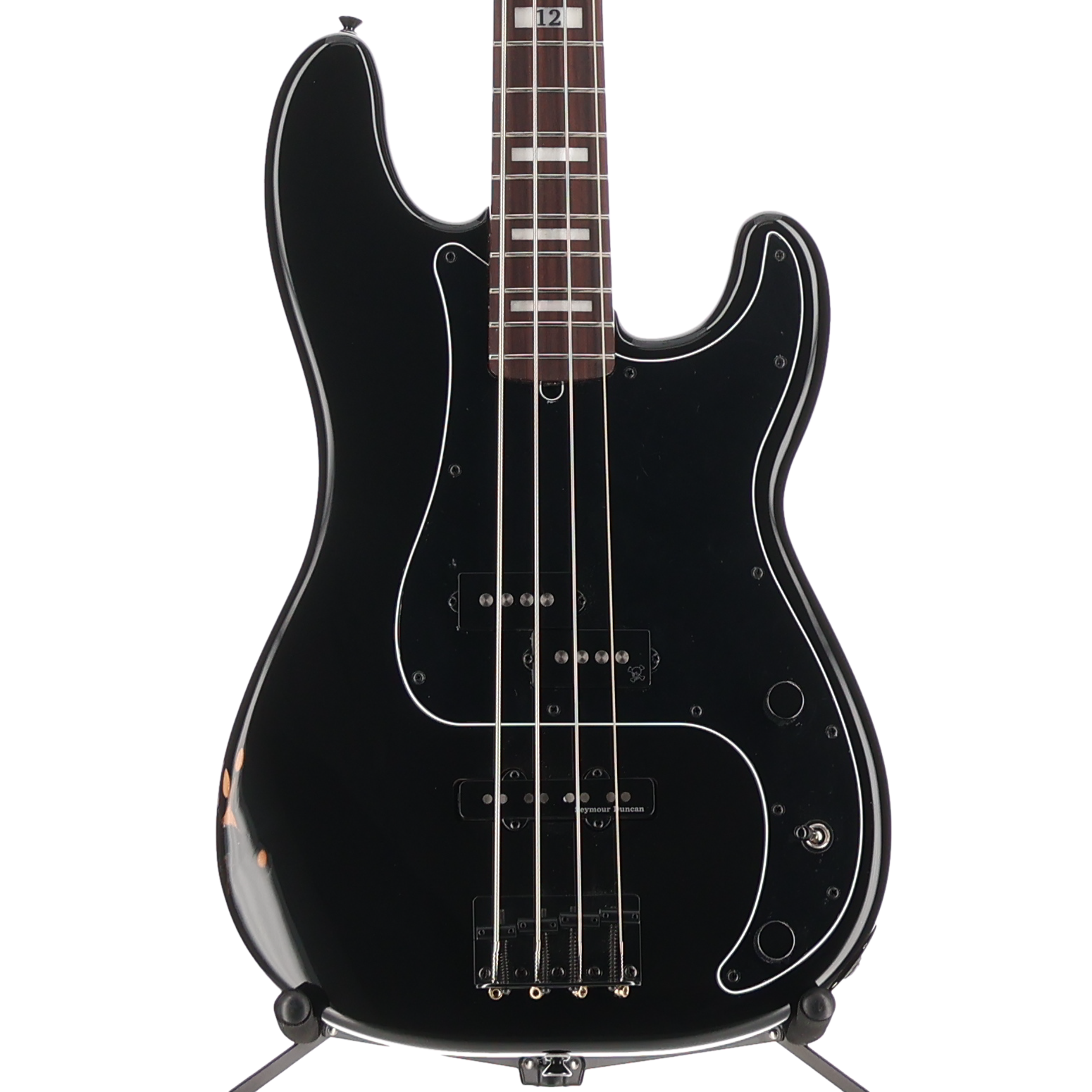 Fender Duff McKagan Deluxe Precision Bass, Rosewood Fingerboard, Black (P1) (00304)