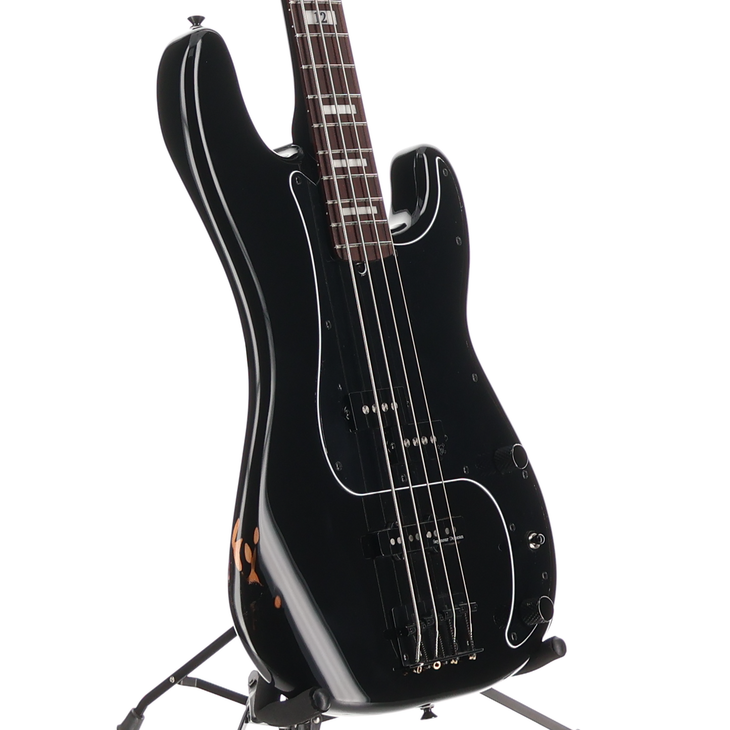 Fender Duff McKagan Deluxe Precision Bass, Rosewood Fingerboard, Black (P1) (00304)