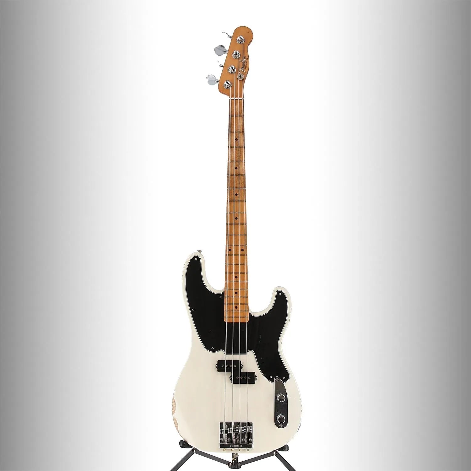 Mike Dirnt Road Worn Precision Bass, Maple Fingerboard, White Blonde (W13) (57144)