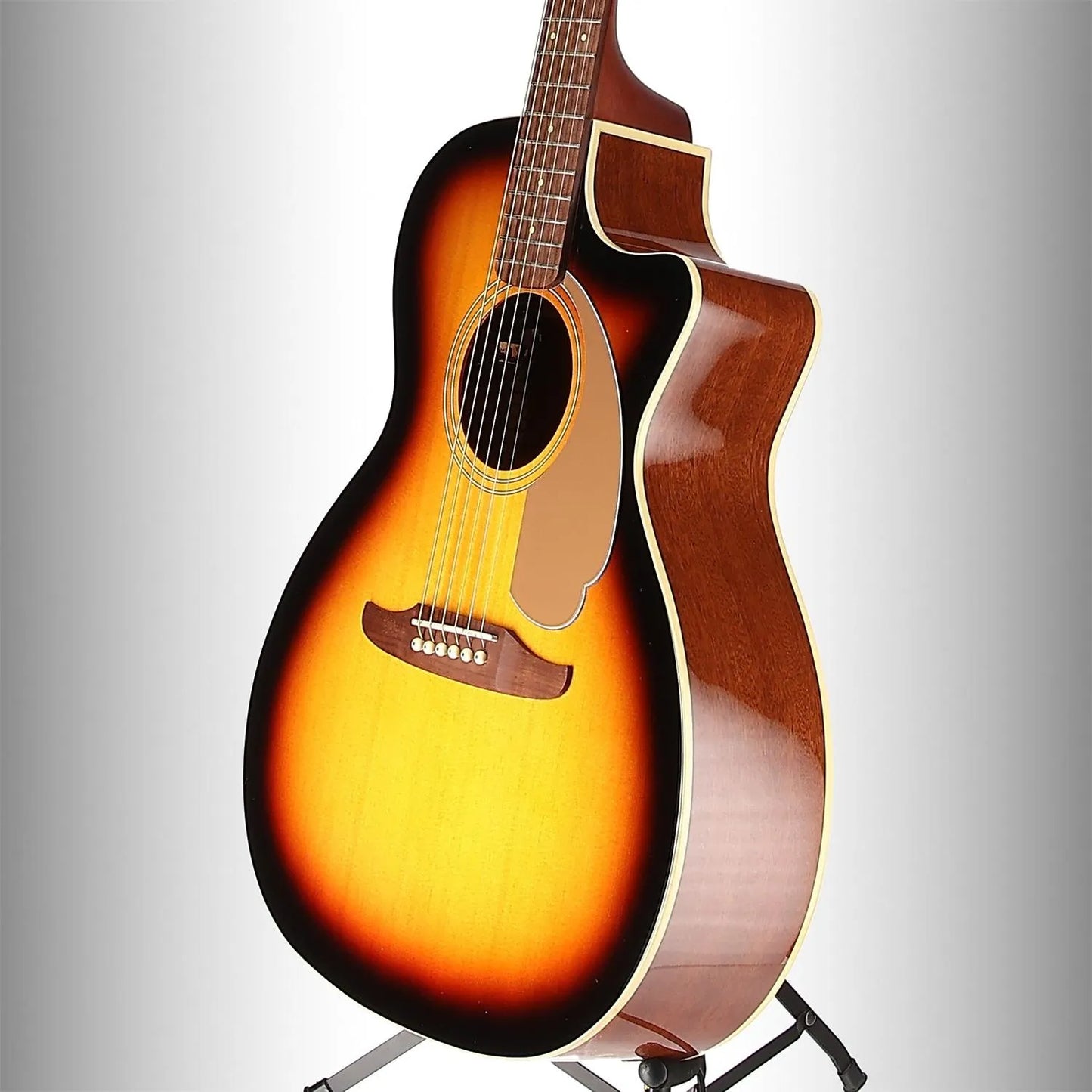 Newporter Player, Walnut Fingerboard, Gold Pickguard, Sunburst (X12) (19798)