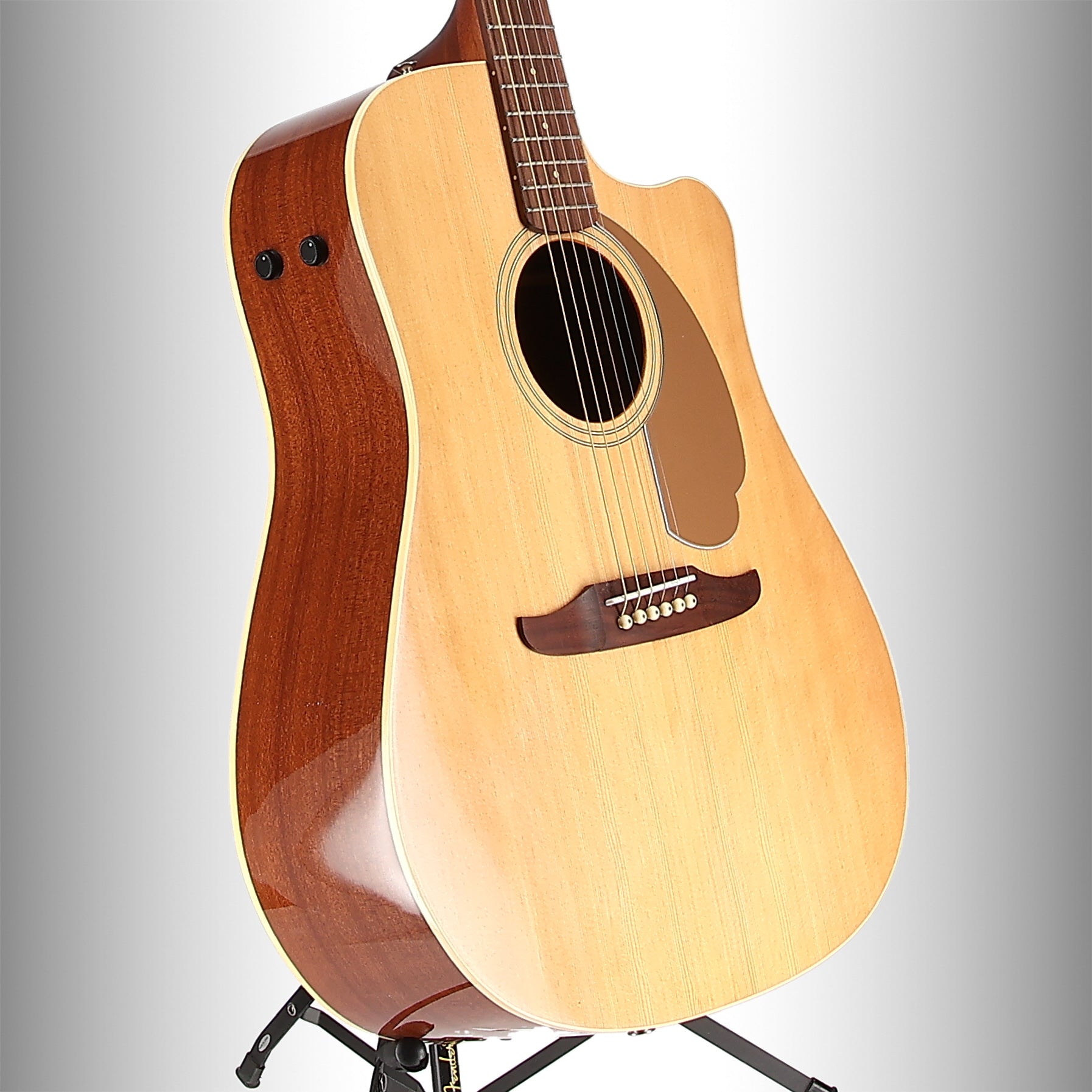 Redondo Player, Walnut Fingerboard, Gold Pickguard, Natural (DD11) (07956)