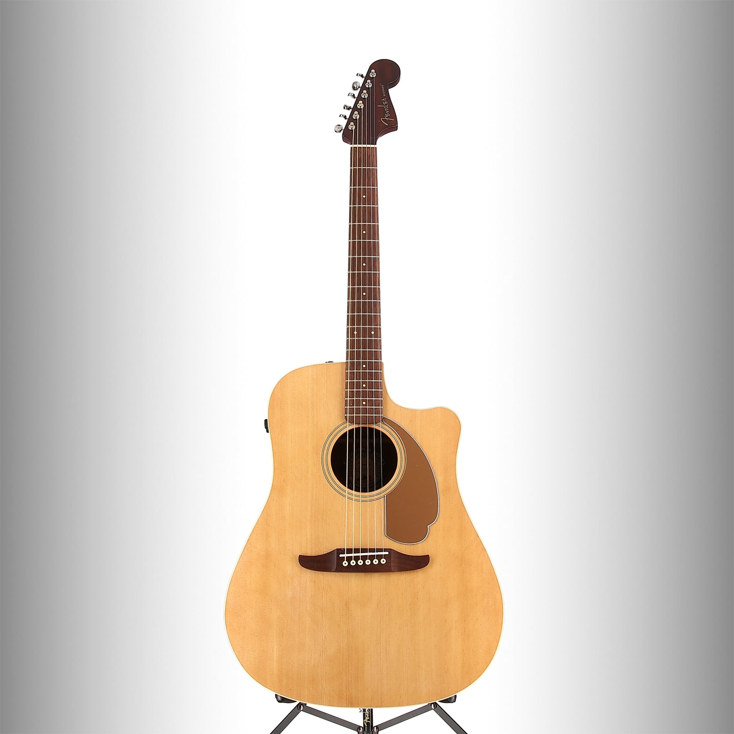 Redondo Player, Walnut Fingerboard, Gold Pickguard, Natural (DD11) (07956)