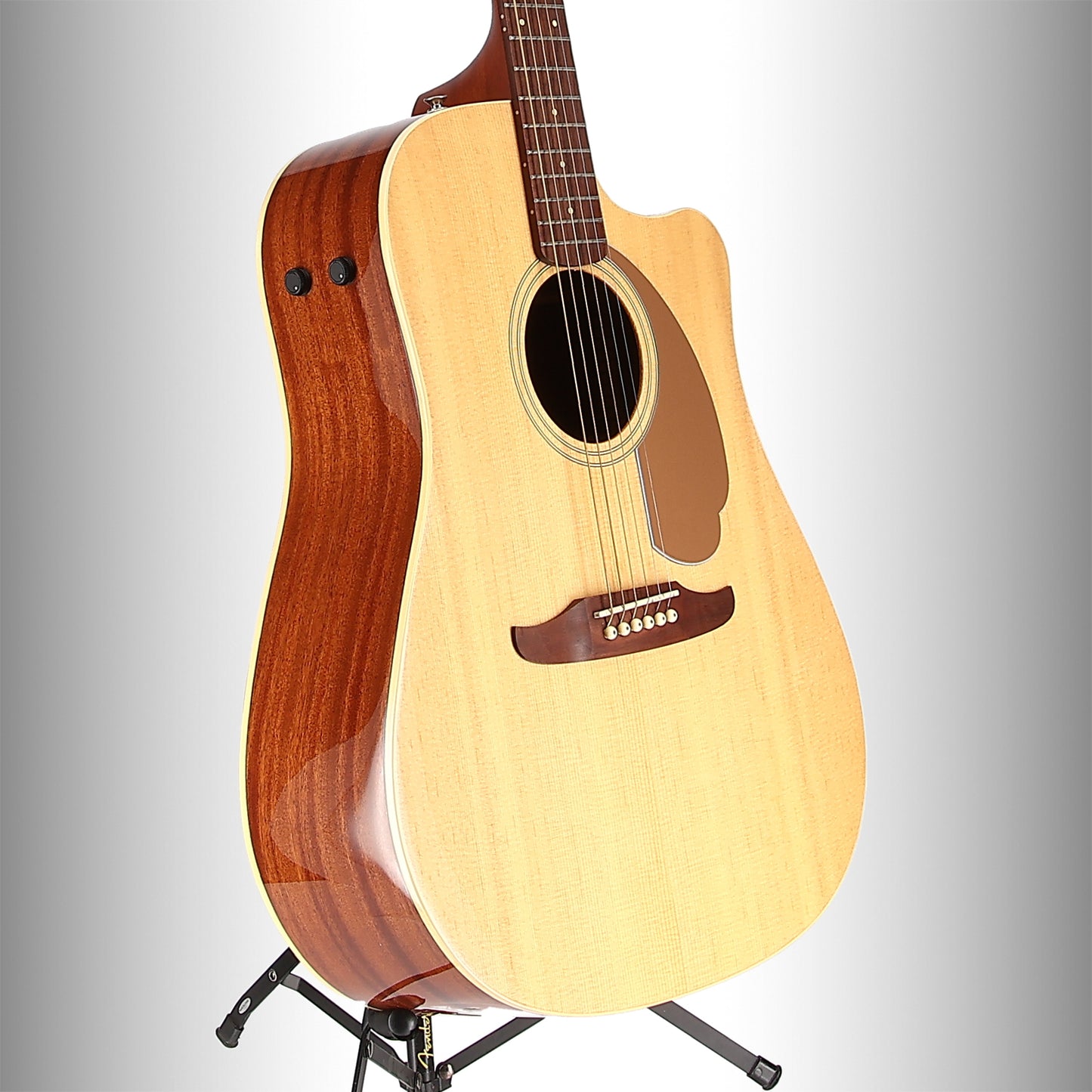 Redondo Player, Walnut Fingerboard, Gold Pickguard, Natural (I4) (12291)