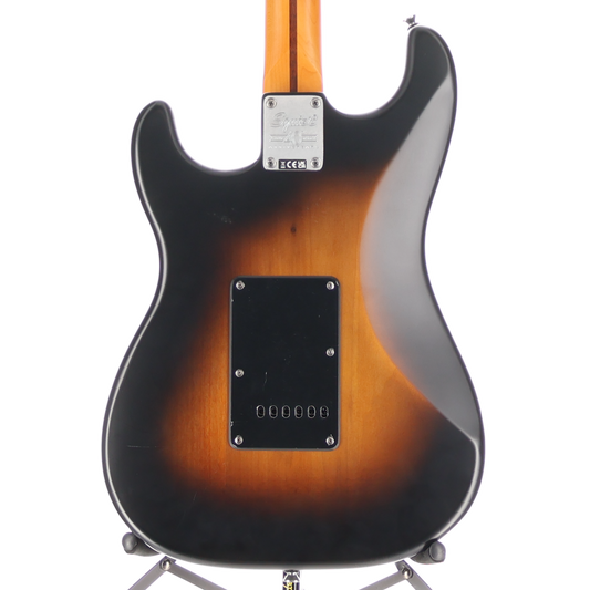 Squier 40th Anniversary Stratocaster, Vintage Edition, Maple Fingerboard, Black Anodized Pickguard, Satin Wide 2-Color Sunburst (SR) (01817)