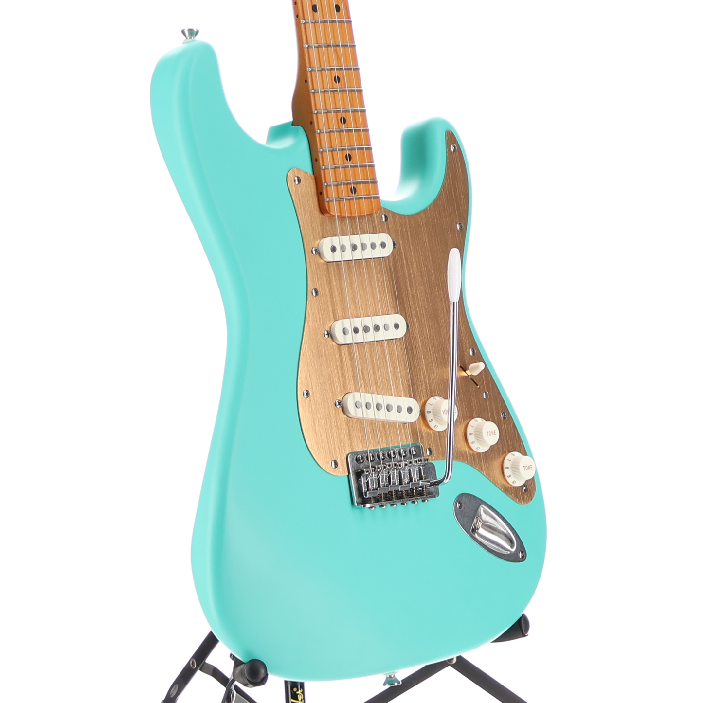 Squier 40th Anniversary Stratocaster, Vintage Edition, Maple Fingerboard, Gold Anodized Pickguard, Satin Sea Foam Green (Y1) (02797)