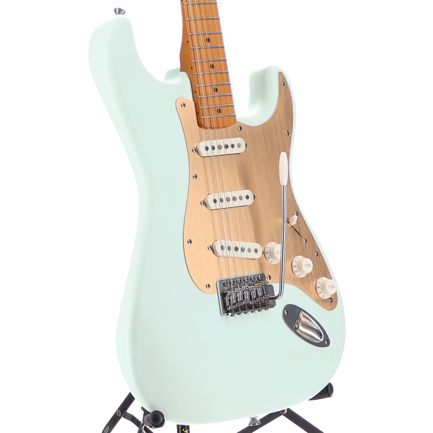 Squier 40th Anniversary Stratocaster, Vintage Edition, Maple Fingerboard, Gold Anodized Pickguard, Satin Sonic Blue (SR) (06328)