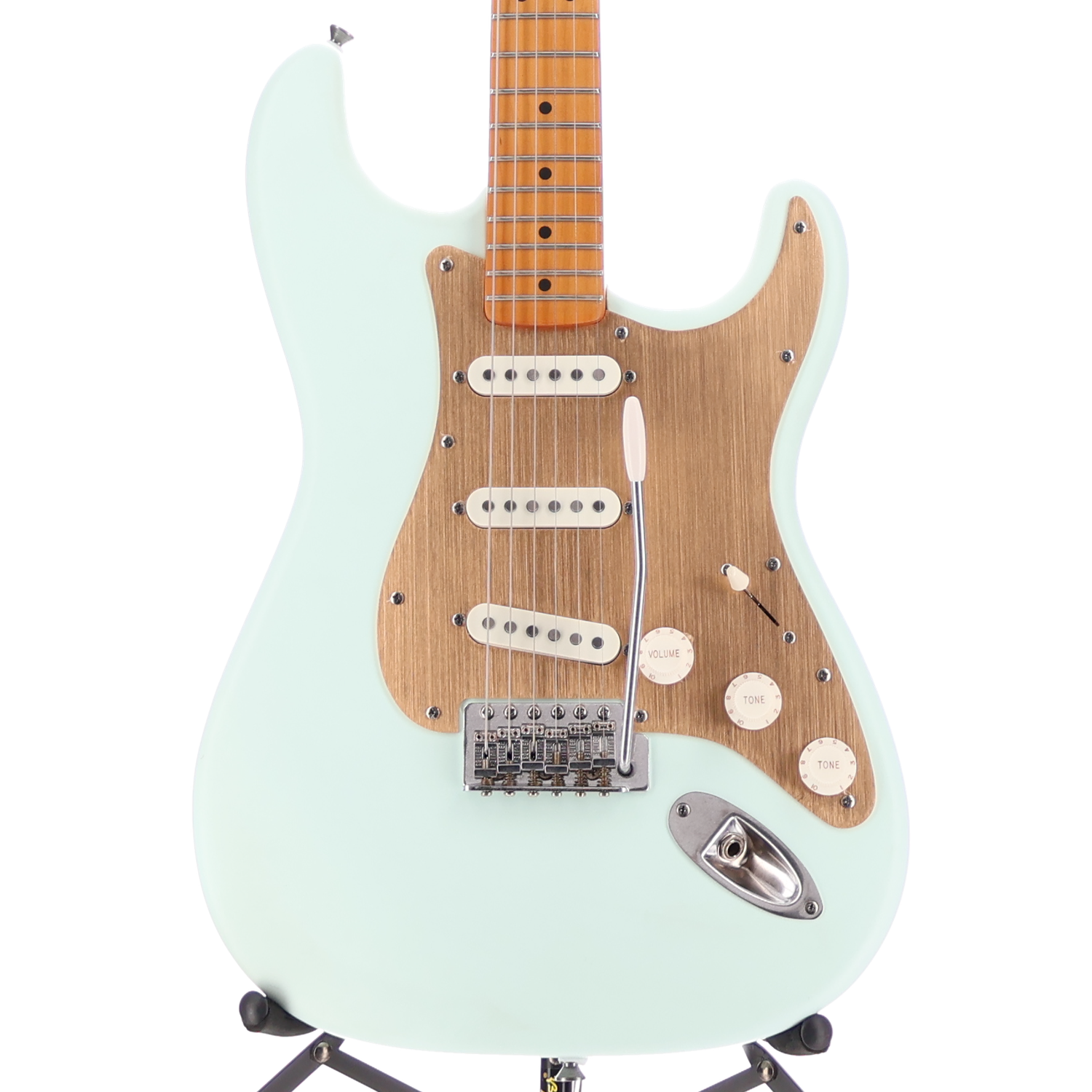 Squier 40th Anniversary Stratocaster, Vintage Edition, Maple Fingerboard, Gold Anodized Pickguard, Satin Sonic Blue (SR) (06328)
