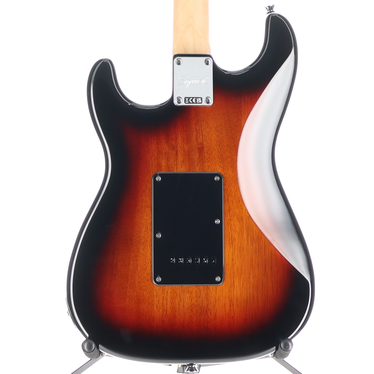Squier Paranormal Stratocaster® Deluxe, Laurel Fingerboard, Black Pickguard, 3-Color Sunburst (Y4) (00879)