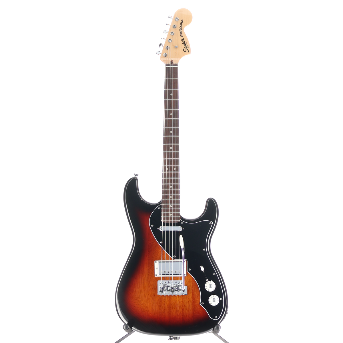 Squier Paranormal Stratocaster® Deluxe, Laurel Fingerboard, Black Pickguard, 3-Color Sunburst (Y4) (00879)