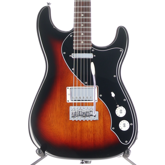 Squier Paranormal Stratocaster® Deluxe, Laurel Fingerboard, Black Pickguard, 3-Color Sunburst (Y4) (00879)