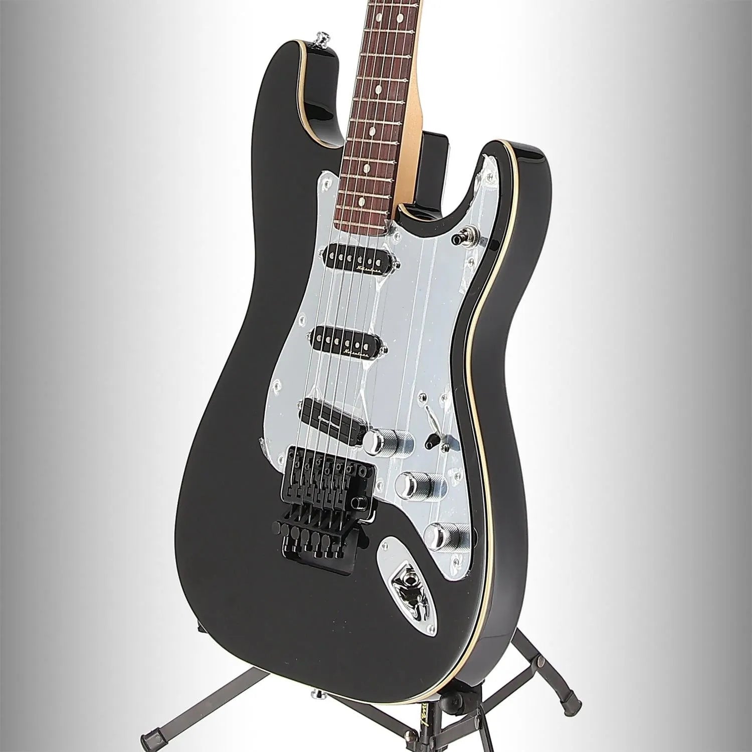 Tom Morello Stratocaster, Rosewood Fingerboard, Black (RC3) (37038)