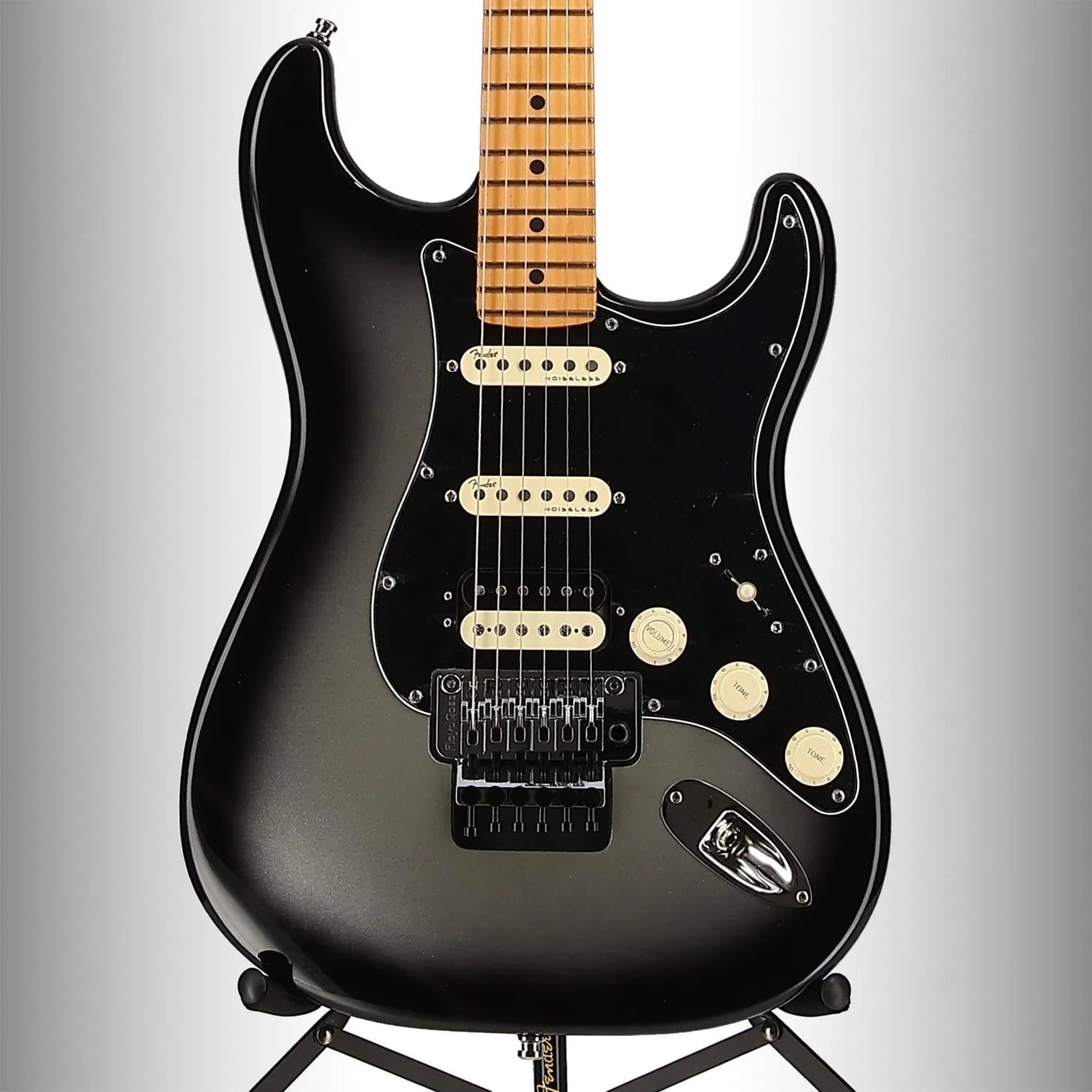 Ultra Luxe Stratocaster Floyd Rose HSS, Maple Fingerboard, Silverburst (RC1) (10178)