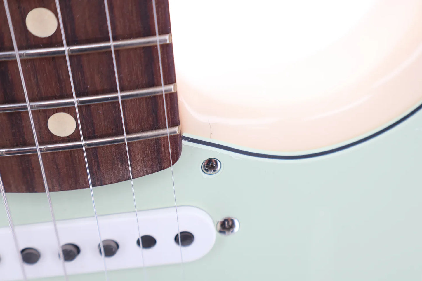 Vintera II '60s Stratocaster, Rosewood Fingerboard RW, Olympic White (O4) (14104)