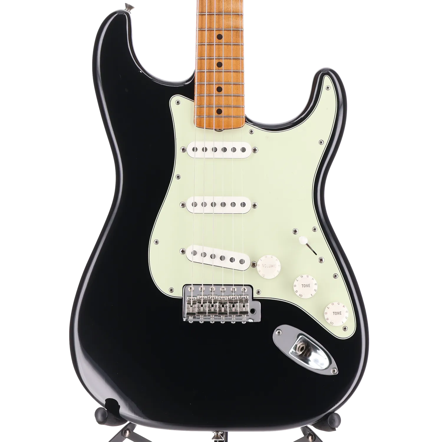 Vintera® II Road Worn® '60s Stratocaster®, Maple Fingerboard, Black (F6) (64398)